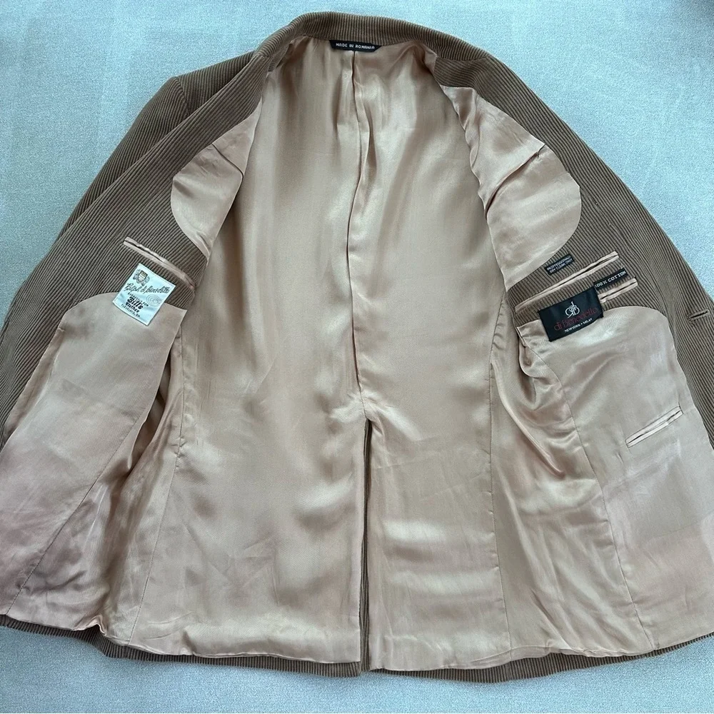 Vintage Men’s DiBenedetto Corduroy Blazer. 42. Brown.